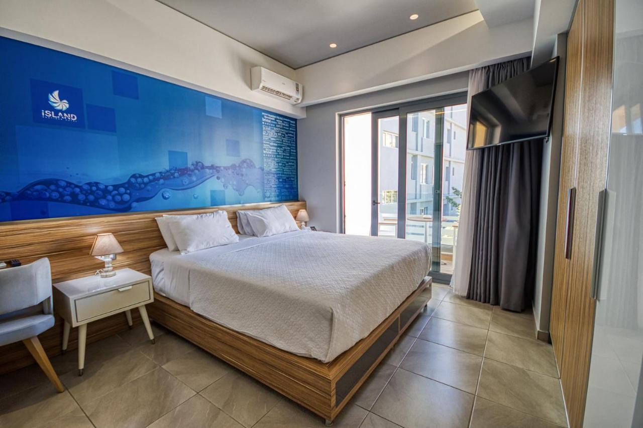 Island Boutique 4*